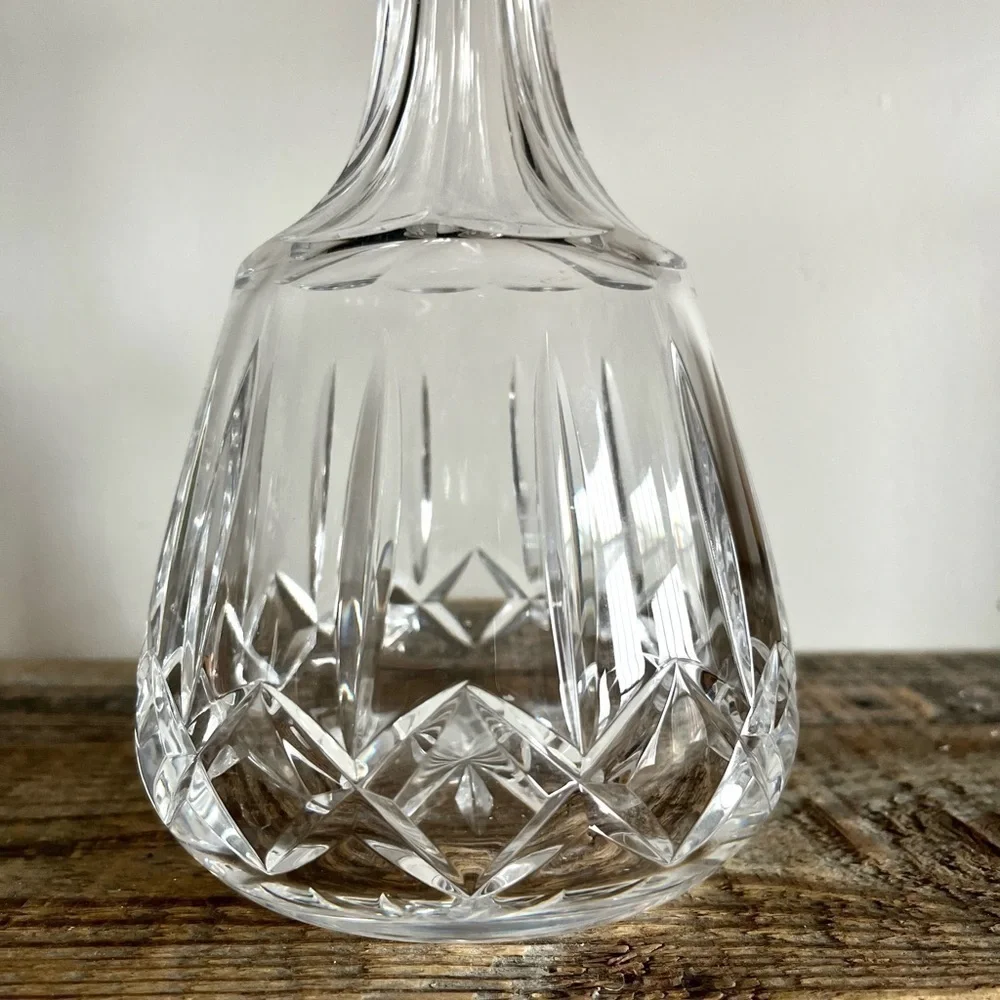 Fine crystal glass decanter by Atlantis Crystal